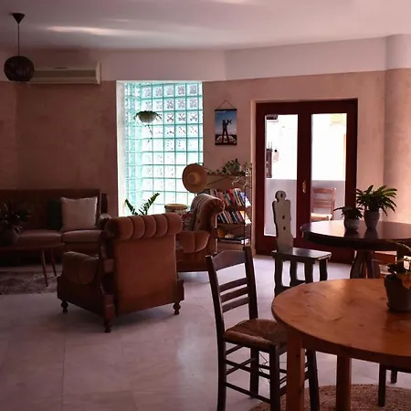 Hostal Crossroads Tesalónica